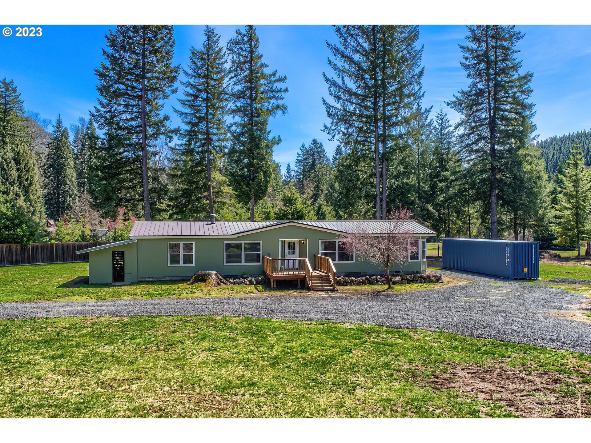 261 Cannavinna Road Carson, WA 98610 - Photo 1 of 20 Gallery Image 1