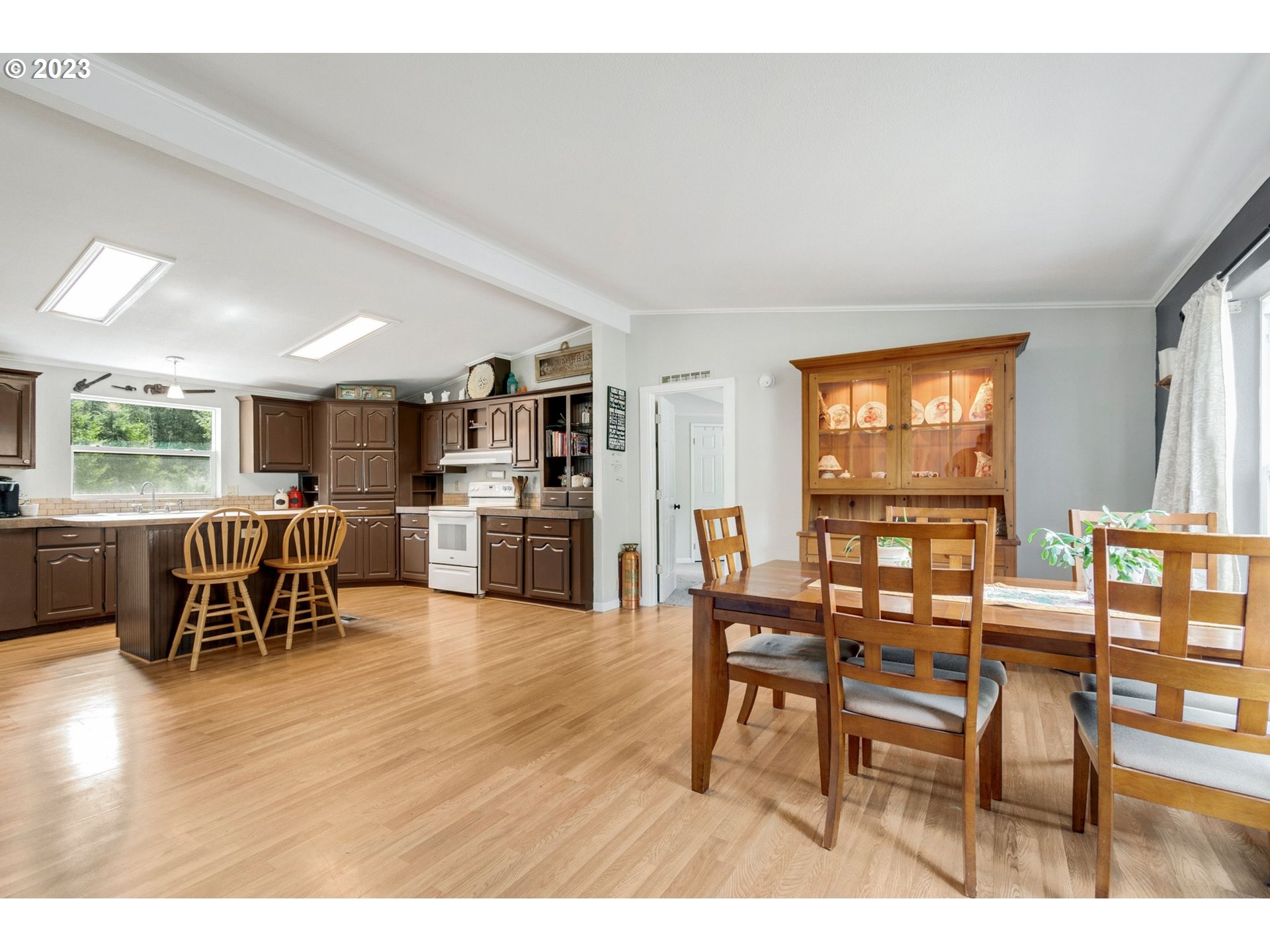 261 Cannavinna Road Carson, WA 98610 - Photo 5 of 20 Gallery Image 5