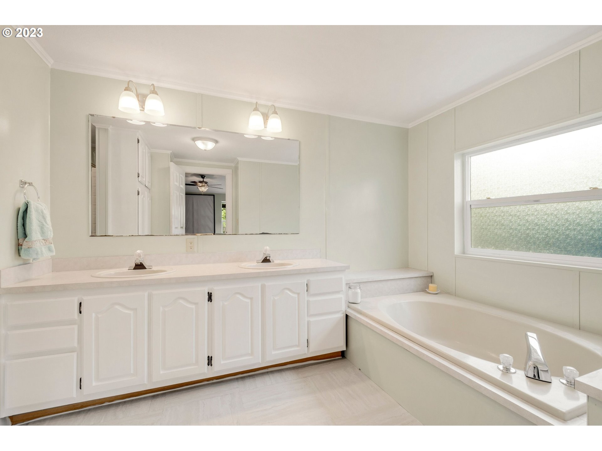 261 Cannavinna Road Carson, WA 98610 - Photo 9 of 20 Gallery Image 9
