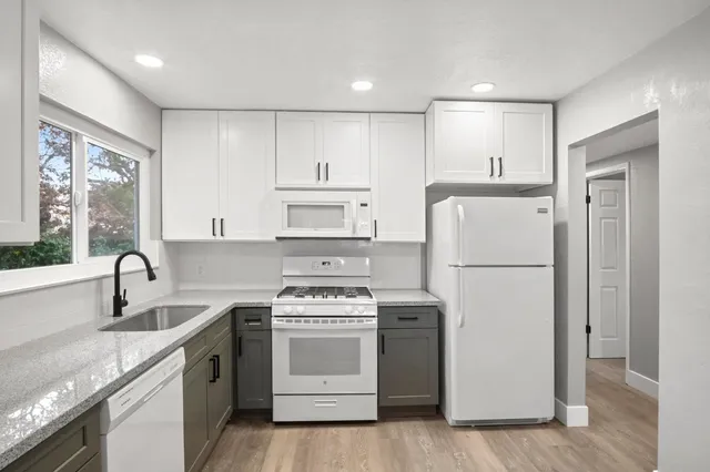 $459,900 | 1718 Robert Street, Lodi, CA 95242