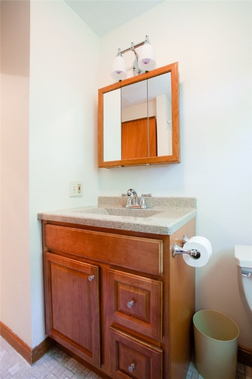 15 Ridgewood Road Cranston, RI 02921 - Photo 25 of 36 Gallery Image 25