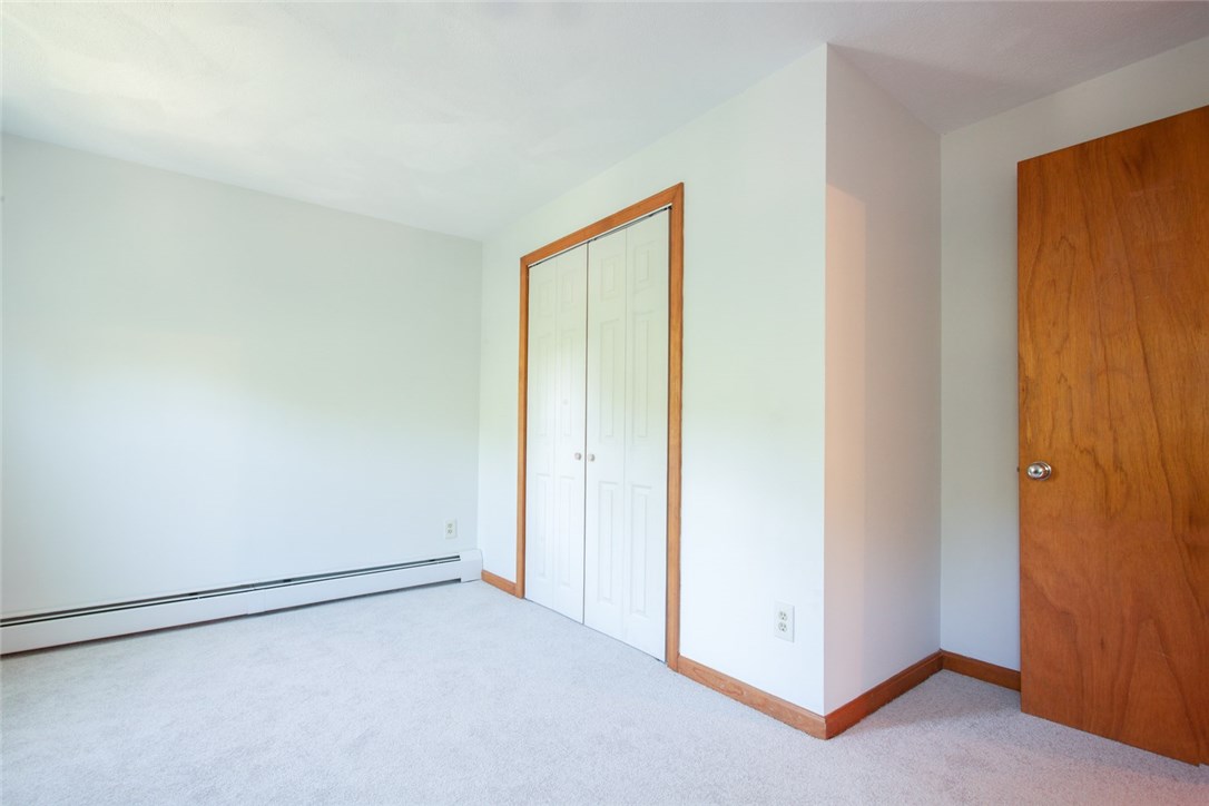 15 Ridgewood Road Cranston, RI 02921 - Photo 30 of 36 Gallery Image 30