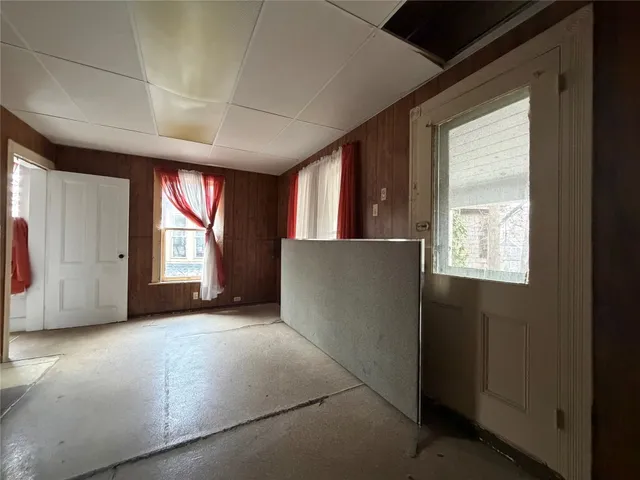 $189,000 | 28 Riverside Drive, Binghamton, NY 13905