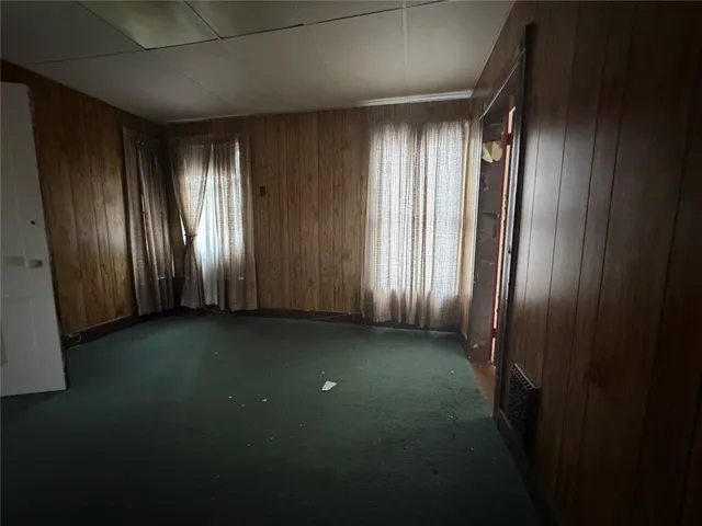 $189,000 | 28 Riverside Drive, Binghamton, NY 13905