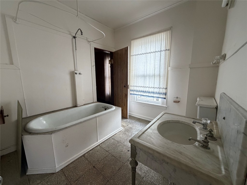 28 Riverside Drive Binghamton, NY 13905 - Photo 10 of 20