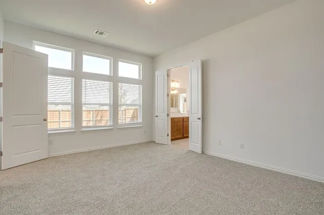 $3,000 | 909 Schuberts Road, Justin, TX 76247