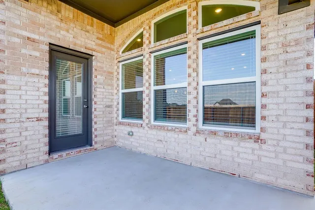 $3,000 | 909 Schuberts Road, Justin, TX 76247