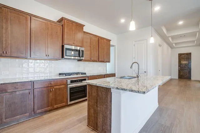 $3,000 | 909 Schuberts Road, Justin, TX 76247