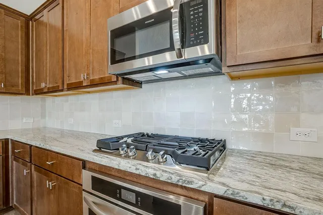 $3,000 | 909 Schuberts Road, Justin, TX 76247