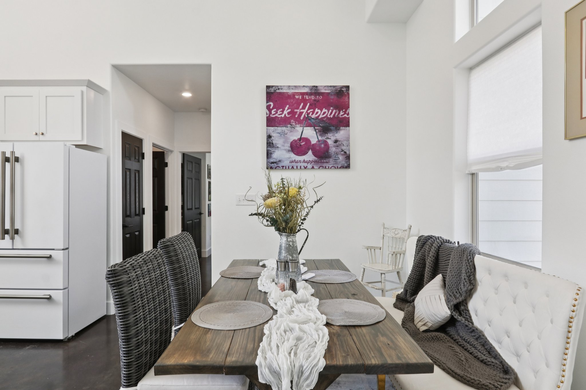 604 Wilhelm Street Bastrop, TX 78602 - Photo 14 of 39 a living room with furniture and a chandelier