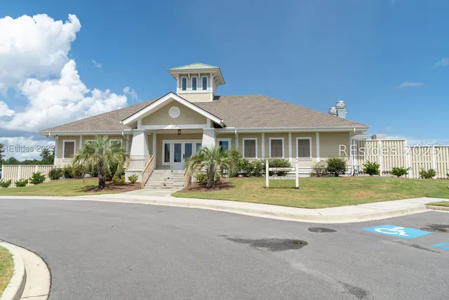 $637,500 | 327 River Oak Way, Hardeeville, SC 29927