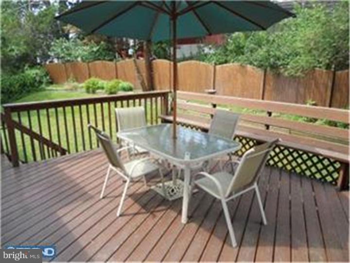 1109 Wynnbrook Road Secane, PA 19018 - Photo 20 of 23