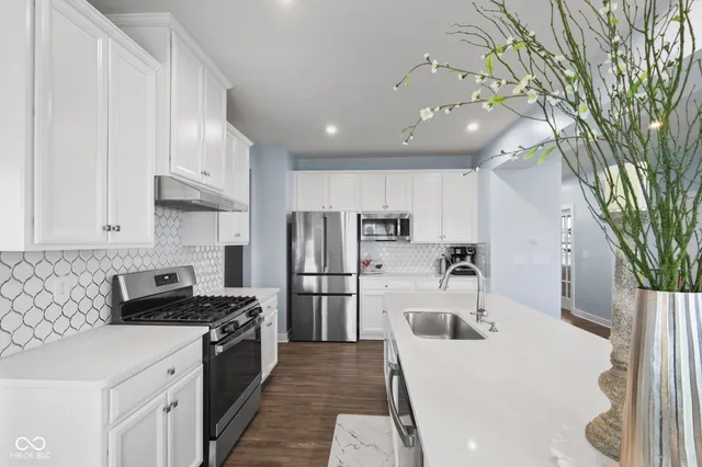 $500,000 | 12902 Girvan Way, Fishers, IN 46037