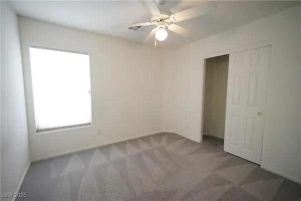 $1,895 | 6040 Eganridge Court, North Las Vegas, NV 89081