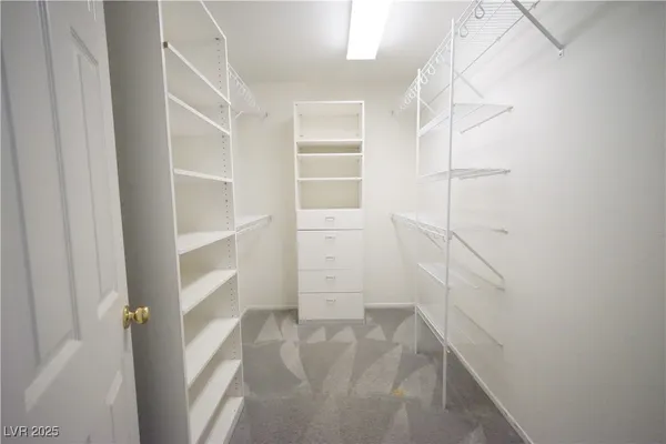$1,895 | 6040 Eganridge Court, North Las Vegas, NV 89081