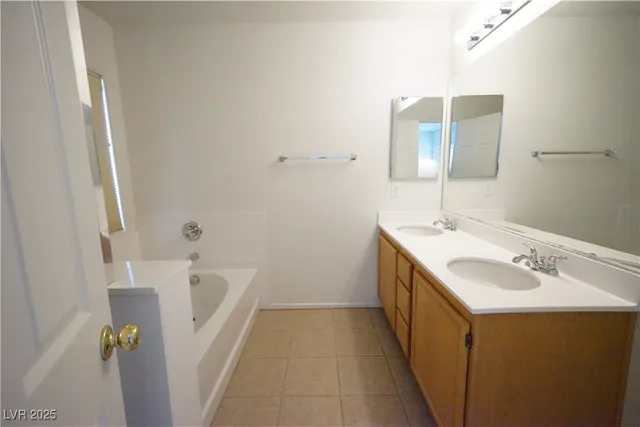 $1,995 | 6040 Eganridge Court, North Las Vegas, NV 89081