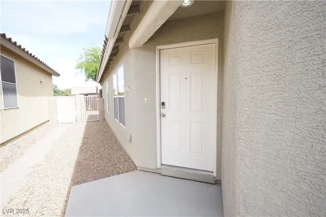 $1,995 | 6040 Eganridge Court, North Las Vegas, NV 89081