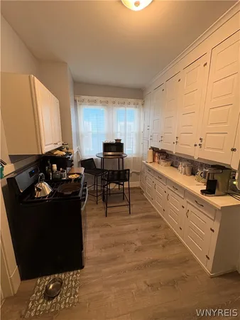 $2,100 | 114 Ashland Avenue, Unit 2, Buffalo, NY 14222