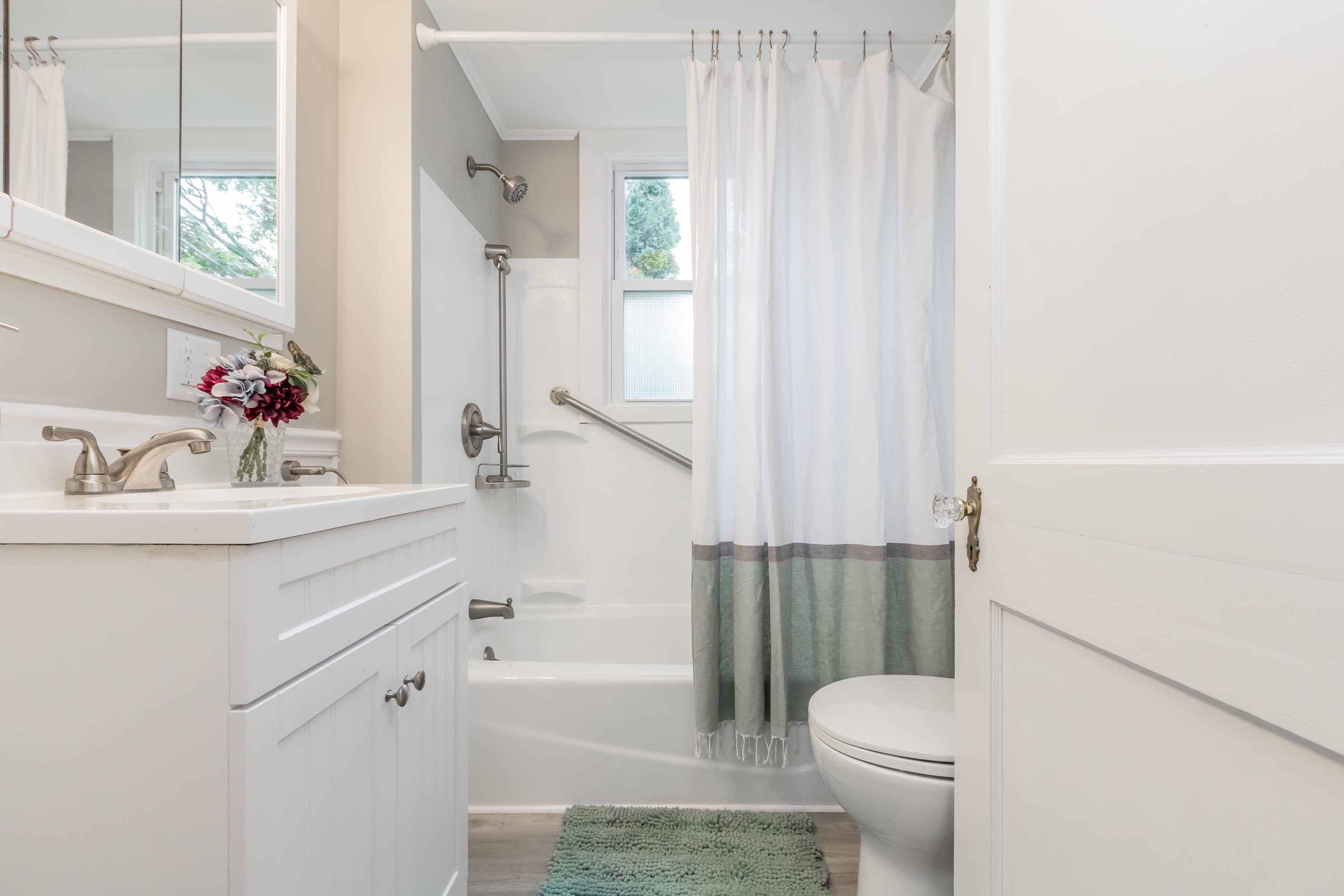 34 Inverness Street Portland, ME 04103 - Photo 40 of 57 Bathroom