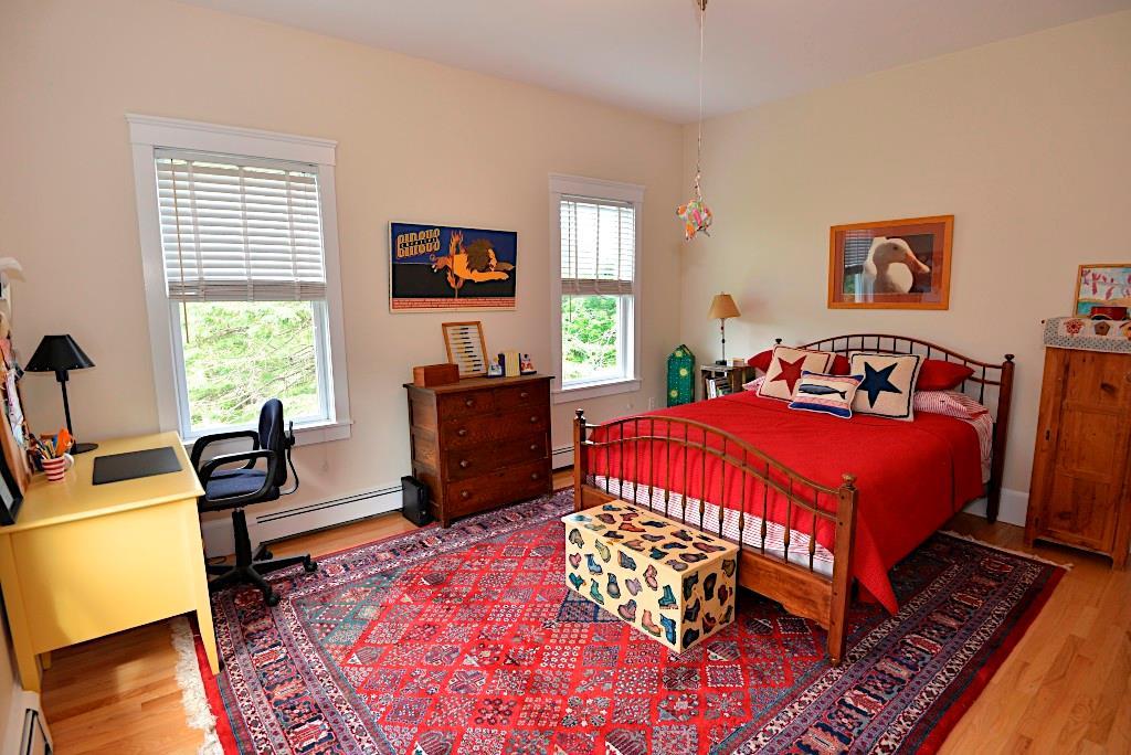 133 Two Lights Road Cape Elizabeth, ME 04107 - Photo 17 of 35 Bedroom 1