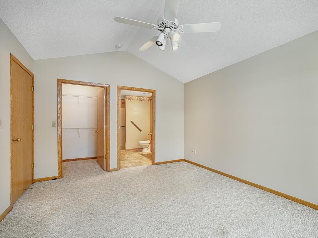 8746 Baxter Way Inver Grove Heights, MN 55076 - Photo 16 of 25