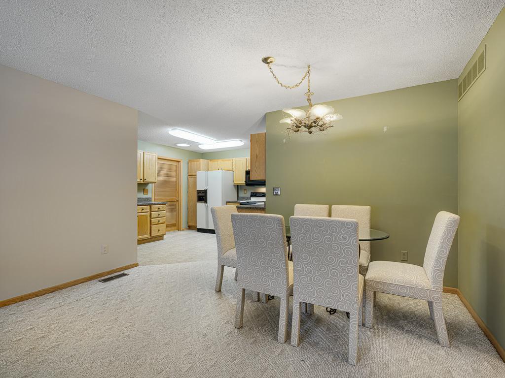 8746 Baxter Way Inver Grove Heights, MN 55076 - Photo 10 of 25