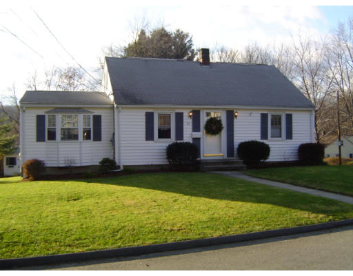 26 Darnell Road Worcester, MA 01606 - Photo 1 of 23 Gallery Image 1