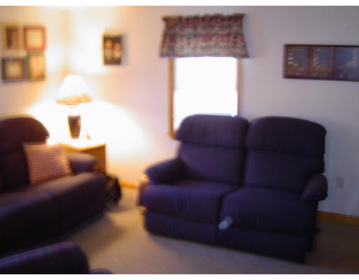 26 Darnell Road Worcester, MA 01606 - Photo 13 of 23 Gallery Image 13
