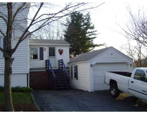 26 Darnell Road Worcester, MA 01606 - Photo 21 of 23 Gallery Image 21