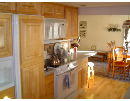26 Darnell Road Worcester, MA 01606 - Photo 6 of 23 Gallery Image 6