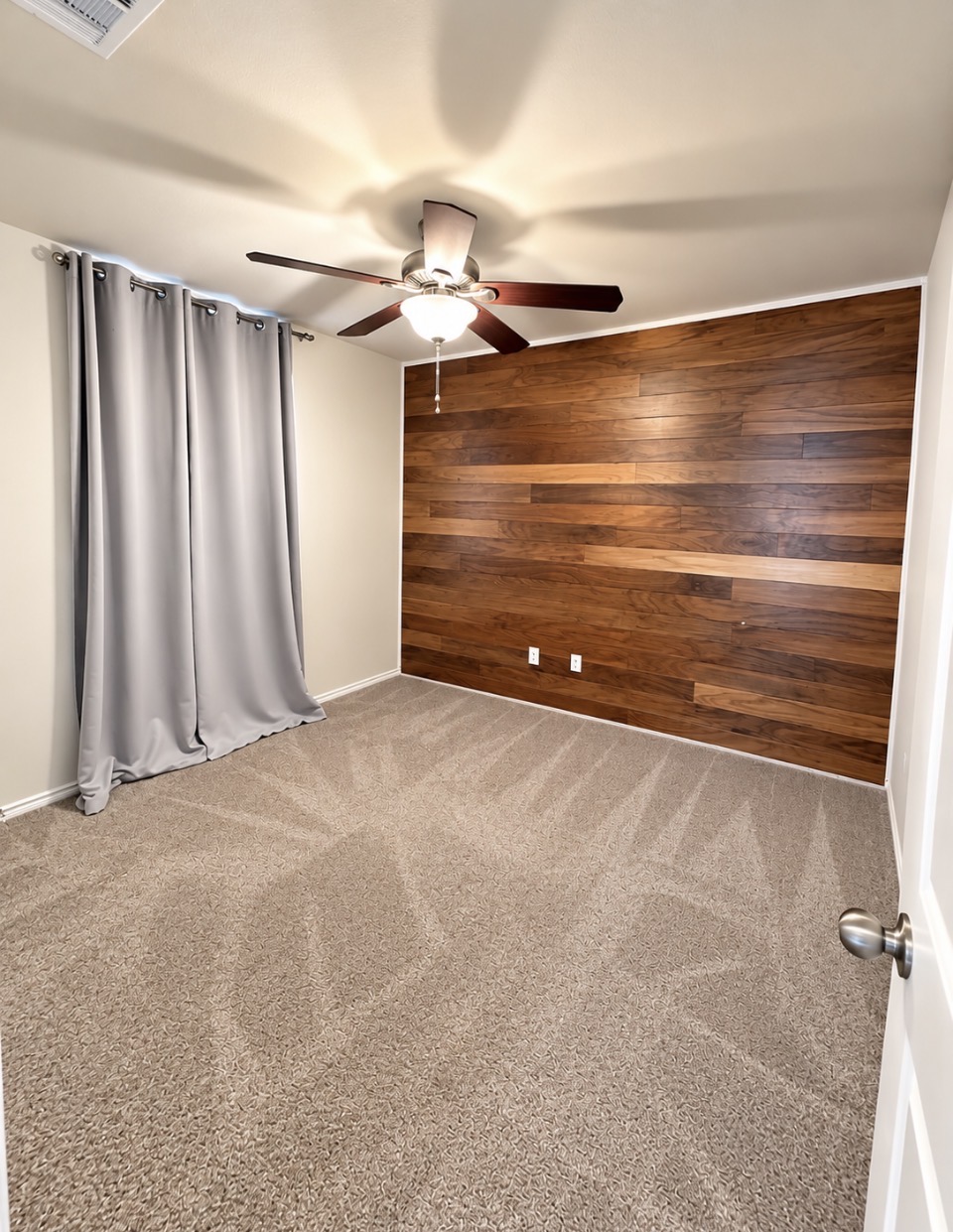 371 Housefinch Loop Leander, TX 78641 - Photo 8 of 14 Gallery Image 8