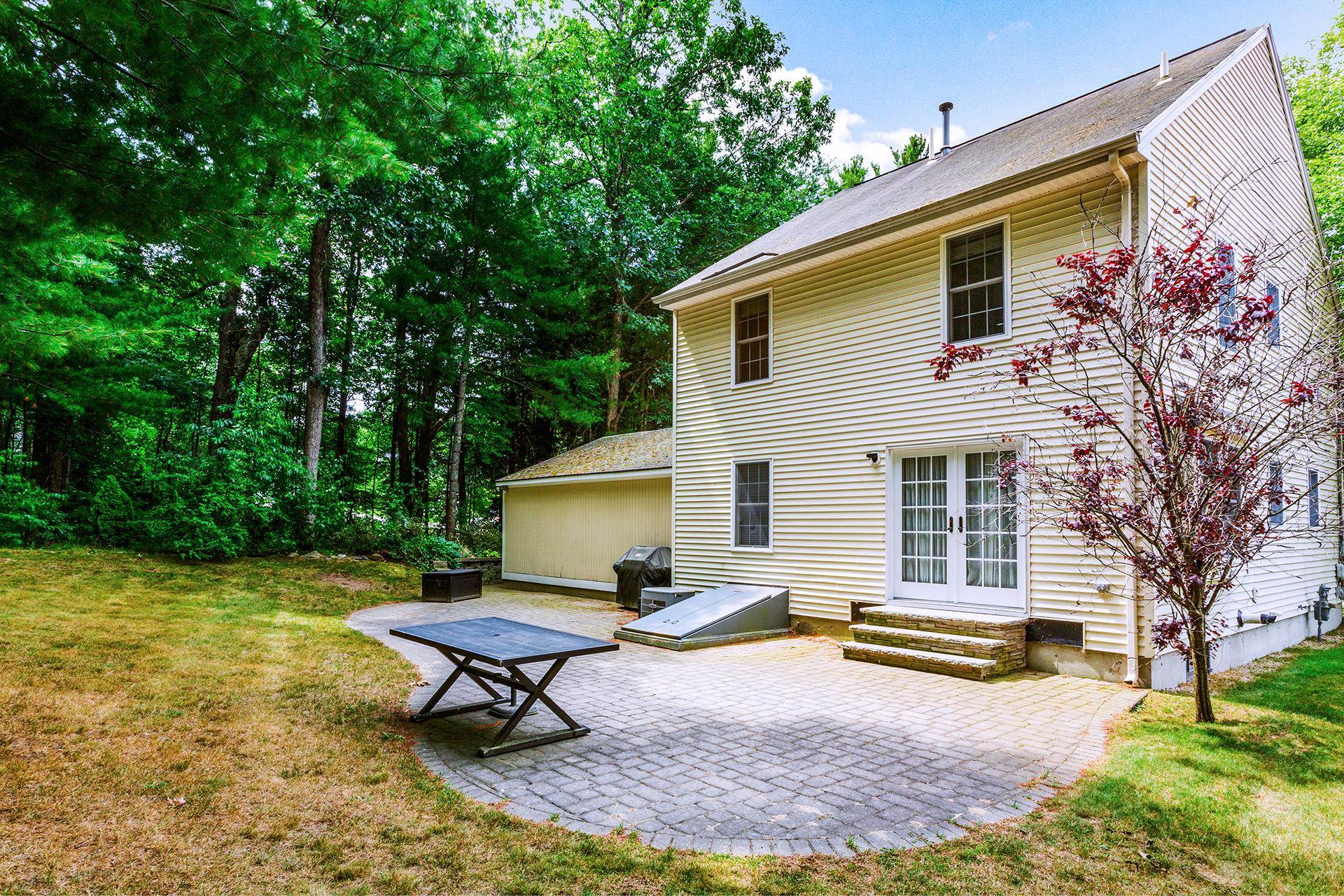 20 Joel Path Hudson, NH 03051 - Photo 23 of 36