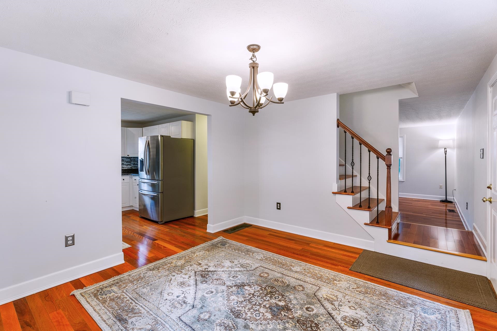 20 Joel Path Hudson, NH 03051 - Photo 3 of 36