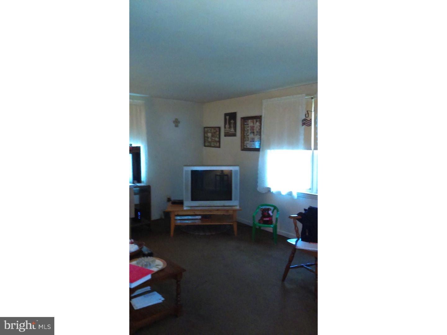 110 Morningside Circle Wayne, PA 19087 - Photo 3 of 11 Gallery Image 3
