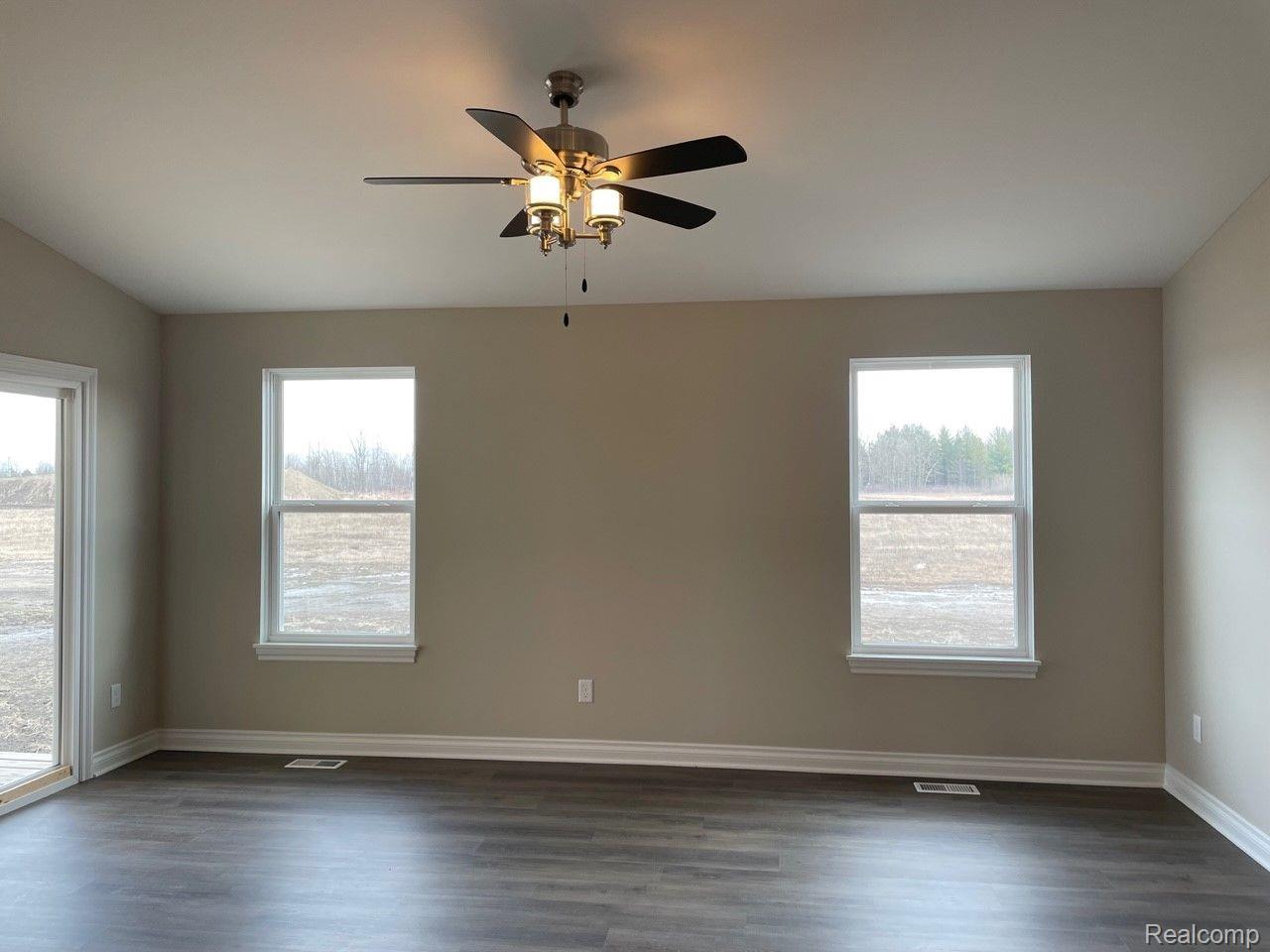 720 Range Road Marysville, MI 48040 - Photo 8 of 24 Gallery Image 8