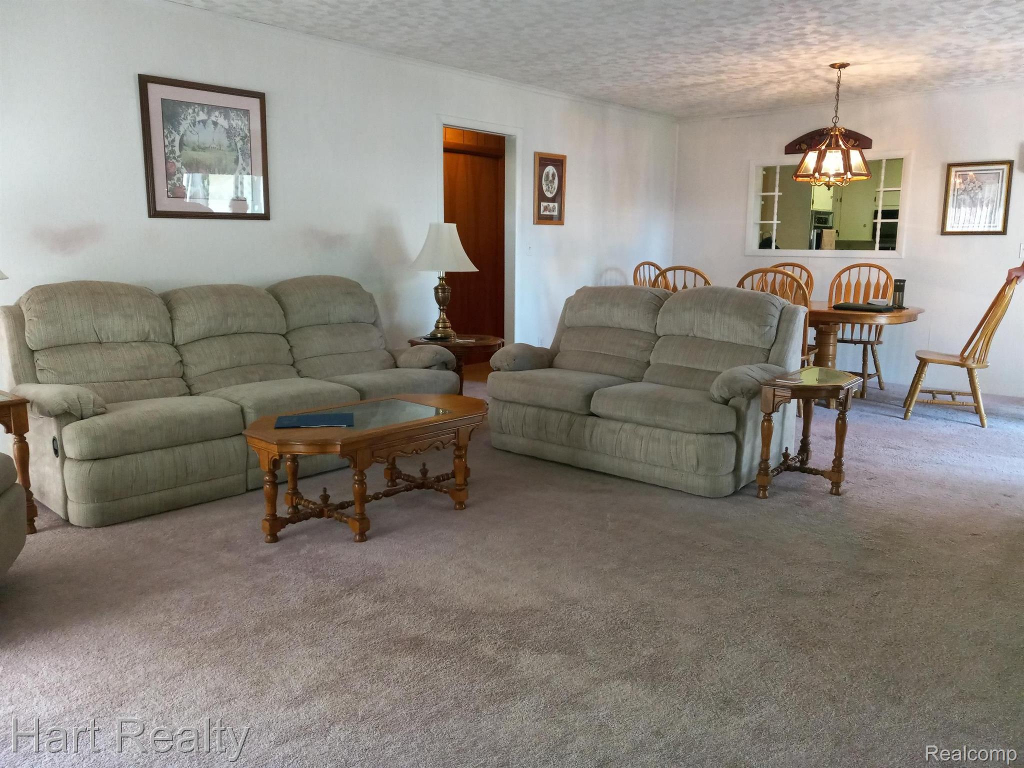 6105 Lynd Road Marlette, MI 48453 - Photo 11 of 45 Family Room