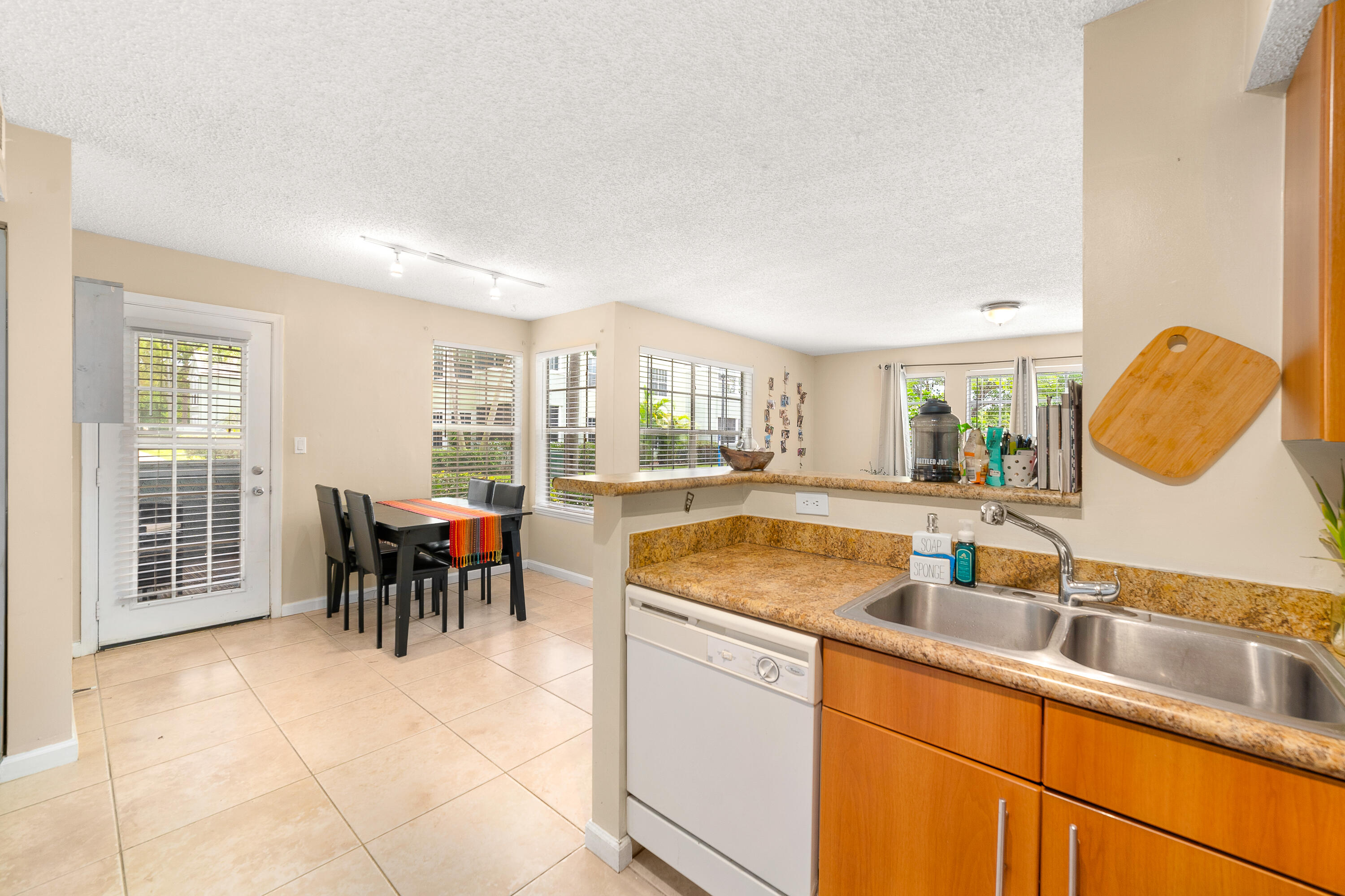 1215 Crystal Way, Unit G Delray Beach, FL 33444 - Photo 13 of 28 _DSC7535