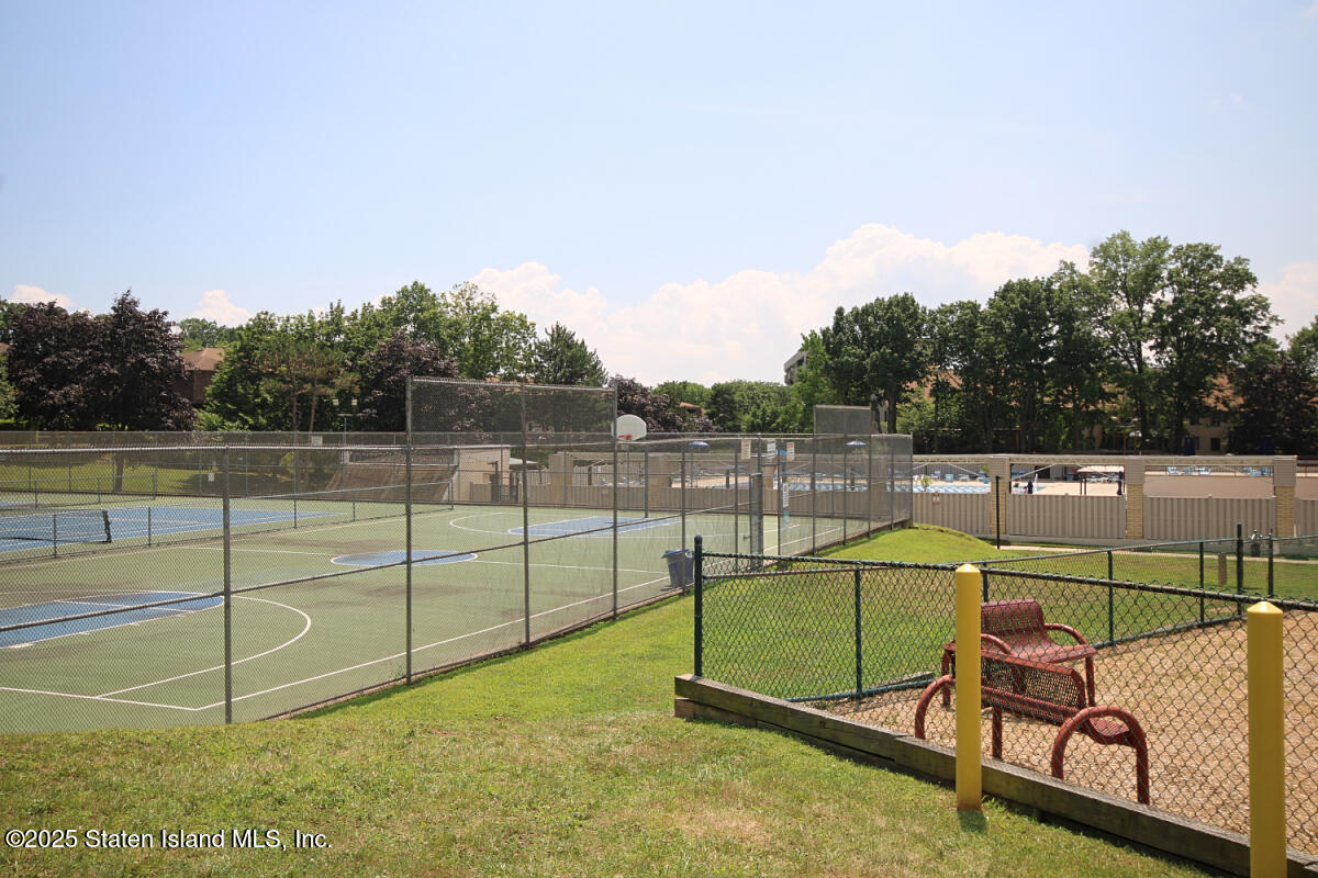 160 Devon Loop, Unit 5 Staten Island, NY 10314 - Photo 19 of 20 a view of a tennis court