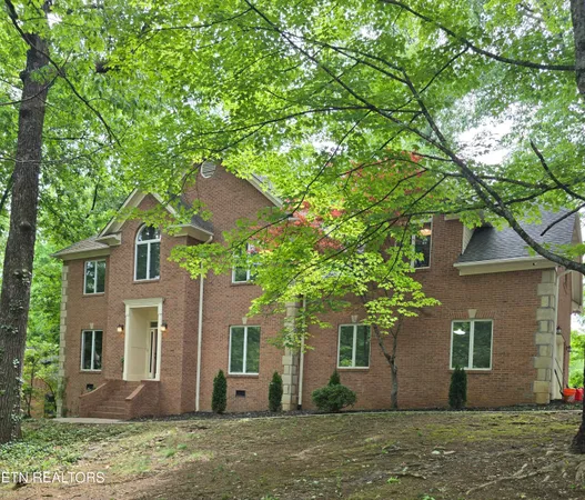 $785,000 | 701 Hampton Roads Drive, Knoxville, TN 37934