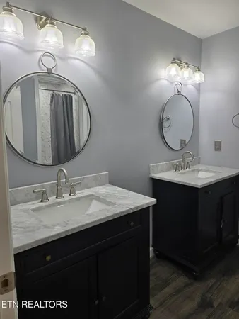 $785,000 | 701 Hampton Roads Drive, Knoxville, TN 37934