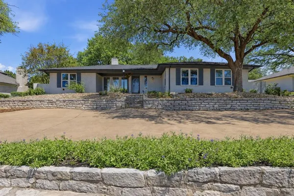 $445,000 | 6406 Lansdowne Court, Granbury, TX 76049