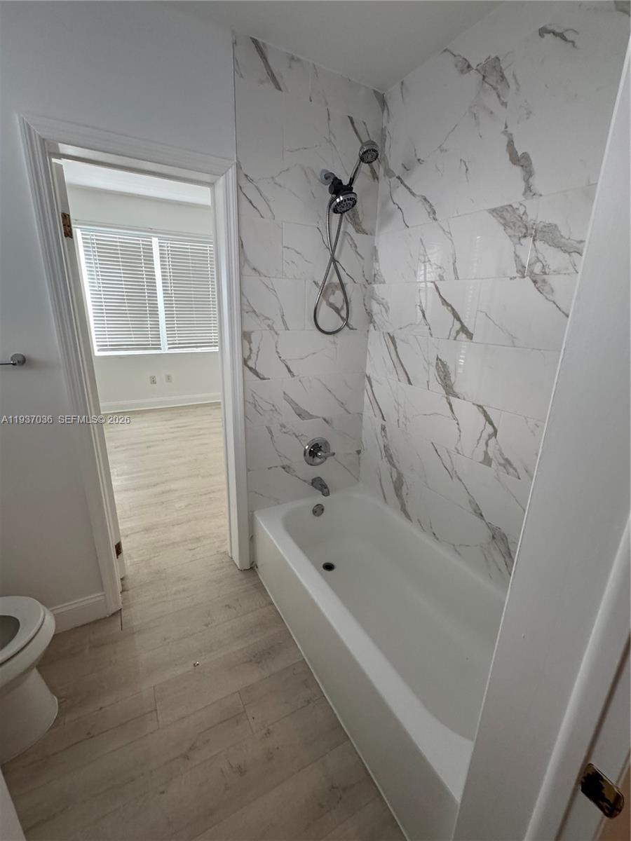 1027 Euclid Avenue, Unit 2 Miami Beach, FL 33139 - Photo 11 of 19