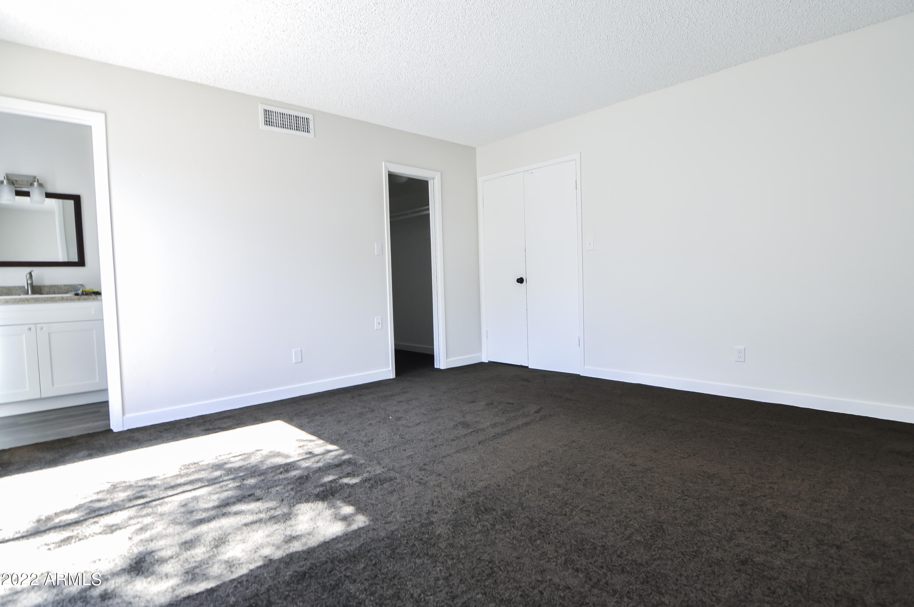 5315 West Mountain View Road Glendale, AZ 85302 - Photo 15 of 25 5315 W. Mountain View Rd Glendale 8530