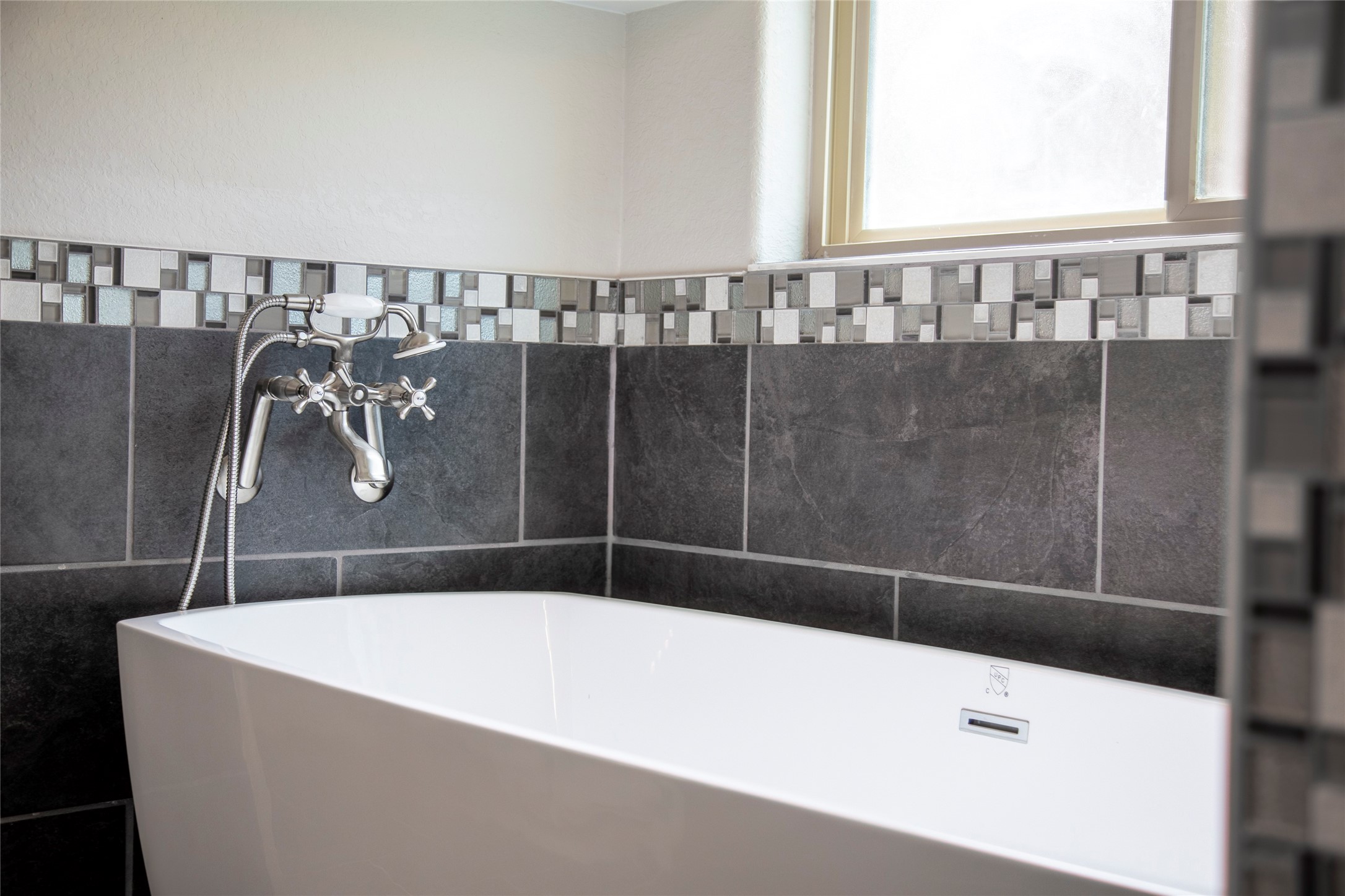 42 Sawgrass Trinity, TX 75862 - Photo 25 of 42 a bathroom with a bathtub