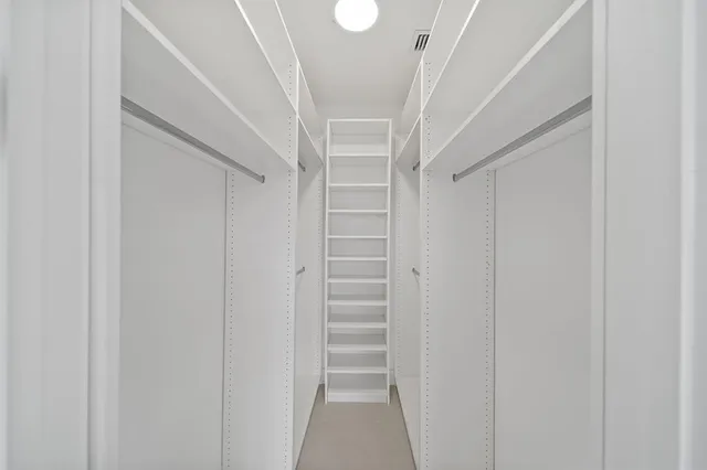 $7,950 | 3235 Percival Avenue, Unit 2, Miami, FL 33133