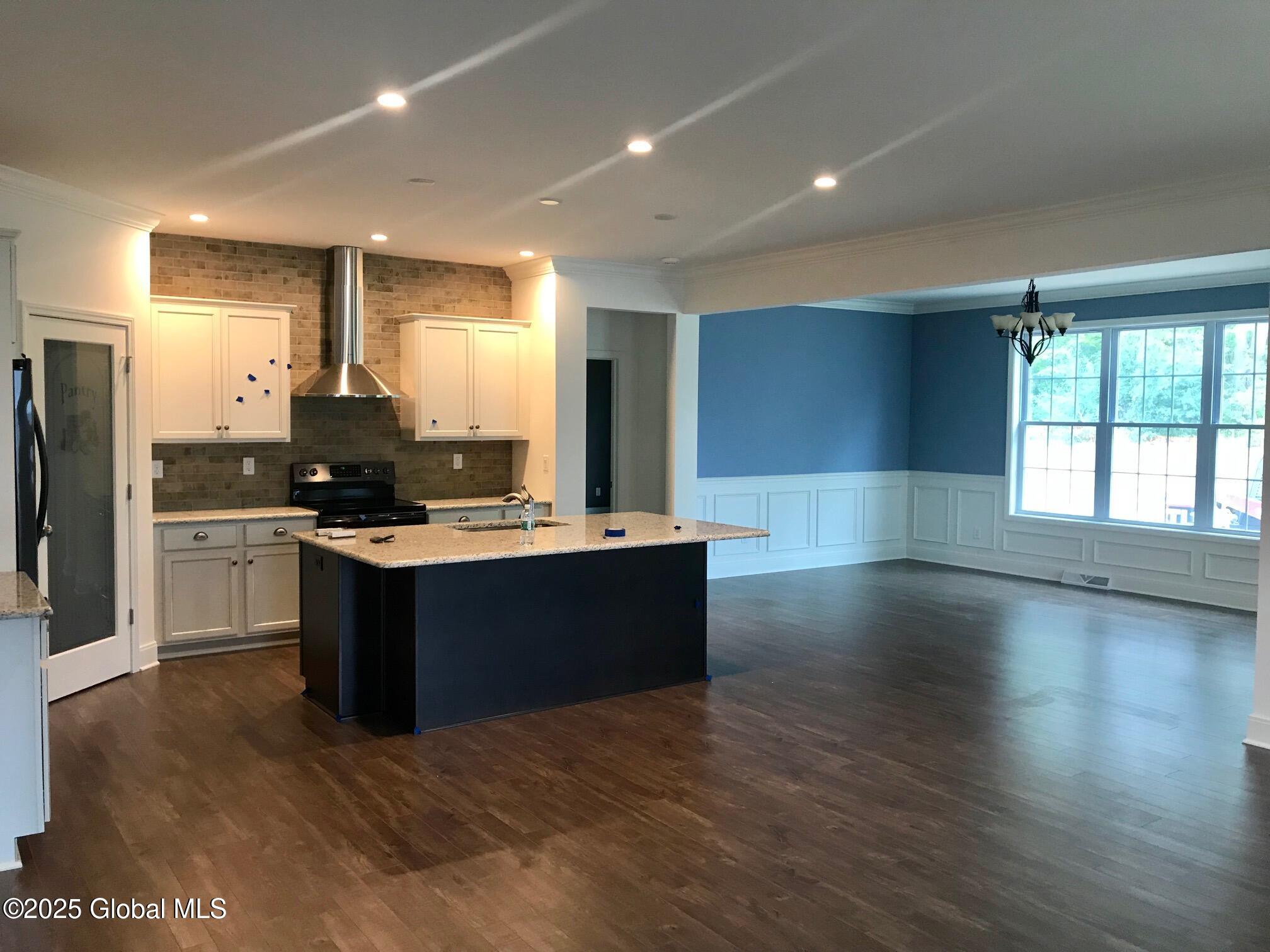30 Windrow Way Halfmoon, NY 12118 - Photo 5 of 13 15 wex kitchen sept 2018
