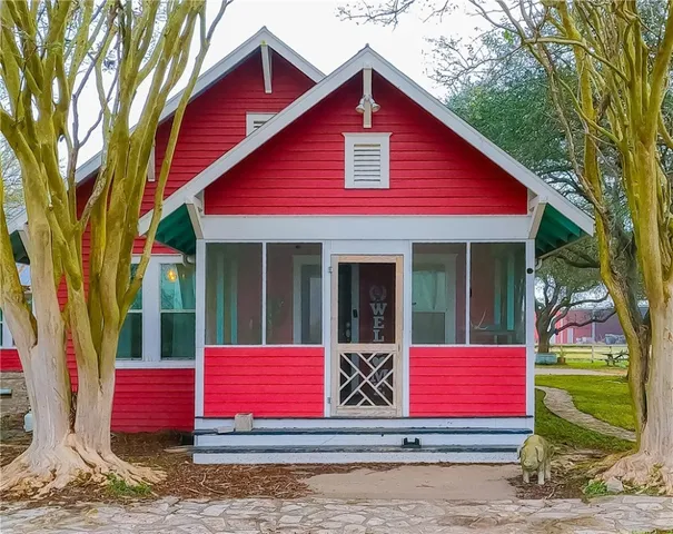 $1,499,000 | 4043 Fleming Prairie Road, Victoria, TX 77905