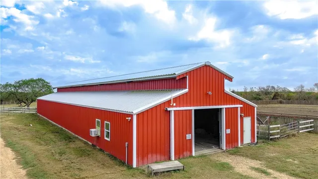 $1,499,000 | 4043 Fleming Prairie Road, Victoria, TX 77905