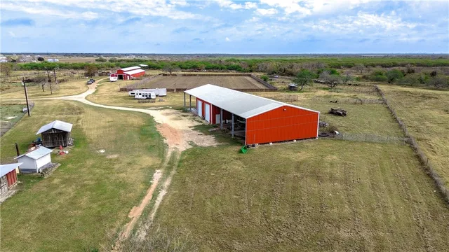 $1,499,000 | 4043 Fleming Prairie Road, Victoria, TX 77905
