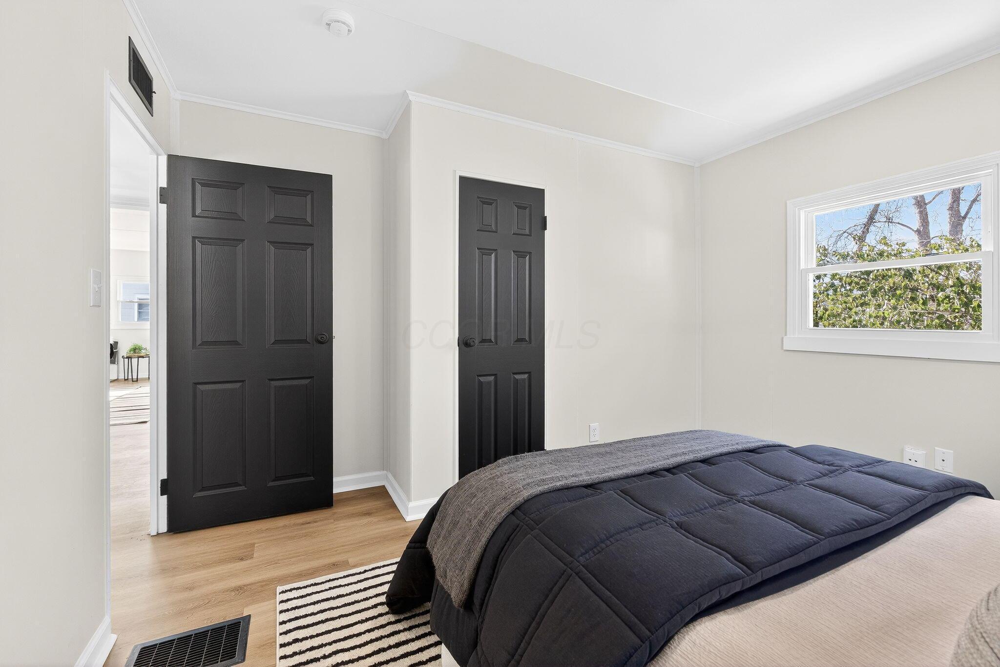 177 South Hampton Road Columbus, OH 43213 - Photo 18 of 39 177 S Hampton Rd (Interior)-16